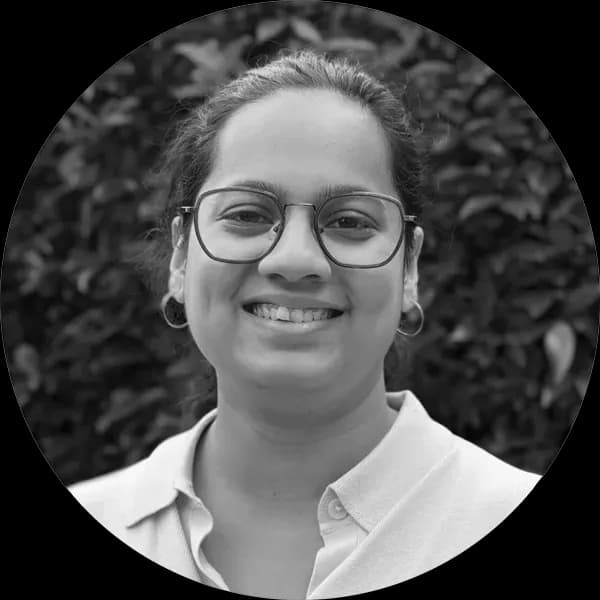 Sara Rotiwar headshot